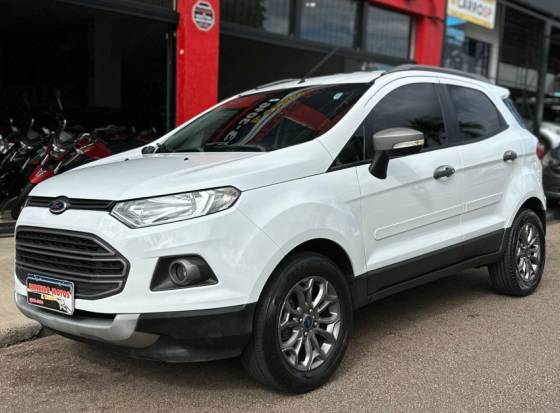 FORD ECOSPORT 1.6 FREESTYLE 16V FLEX 4P MANUAL FORD ECOSPORT 1.6 FREESTYLE 16V FLEX 4P MANUAL